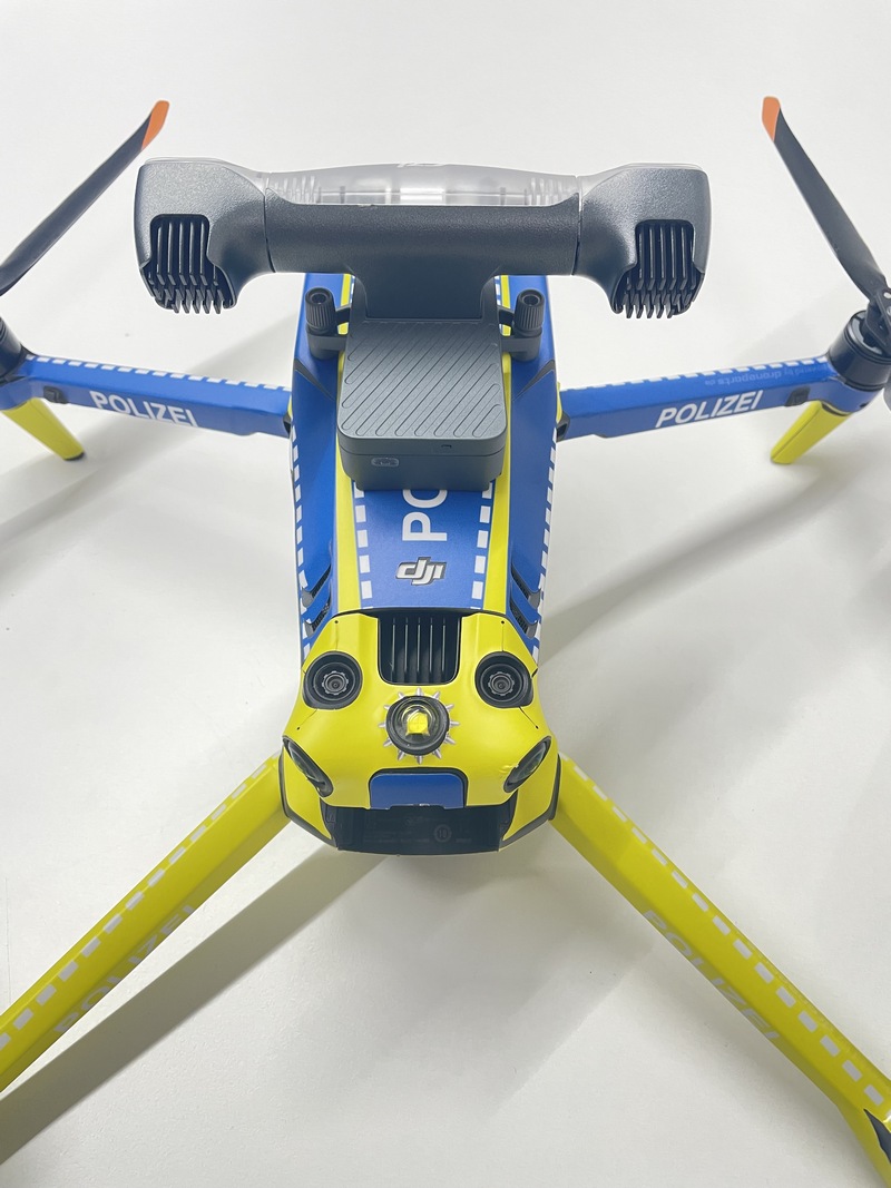 CZI GL10 V2 Scheinwerfer auf Drohne hinten