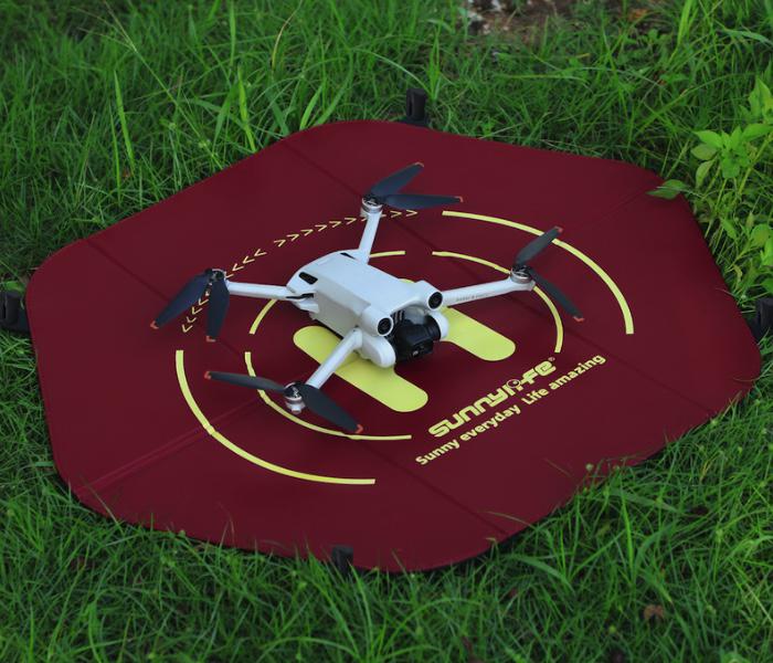DP | Drohnen Landeplatz / Startplatz / Landepad mit Erdspieß - 60 cm, Ansicht dunkelrote Seite