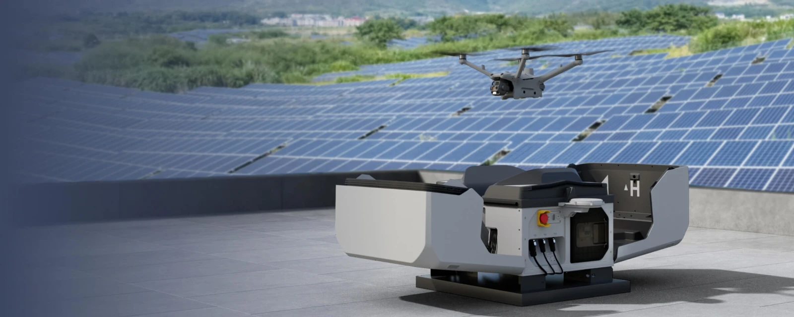 DJI Dock 3 mit Matrice 4D an einer Photovoltaikanlage