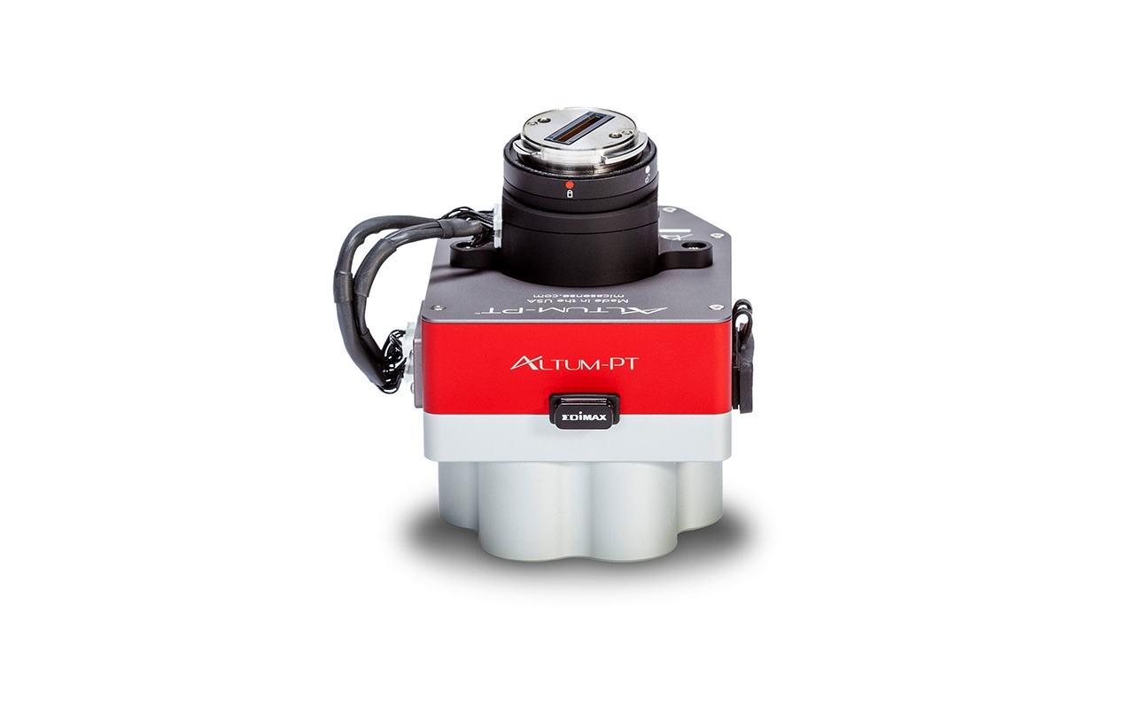 MicaSense Altum-PT & DJI Skyport M300, Ansicht seitlich mit PSDK-Port