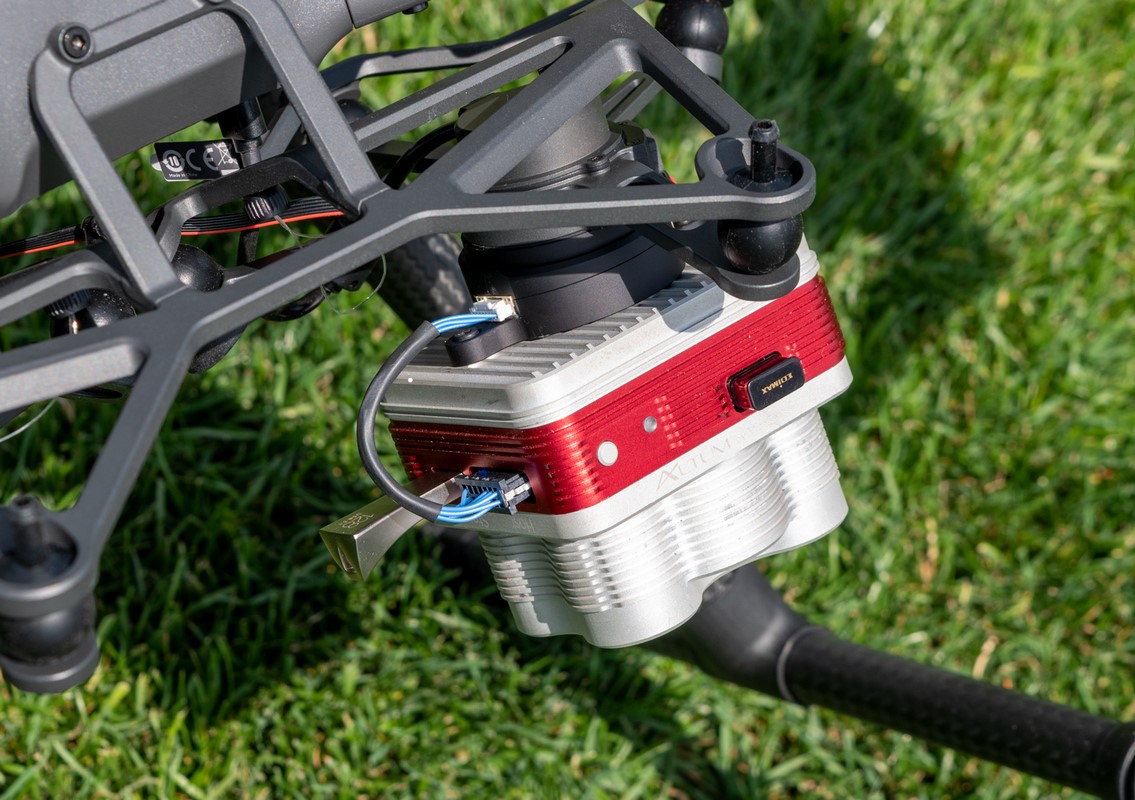 MicaSense Quick Mount am Gimbal Connector eine Matrice 300