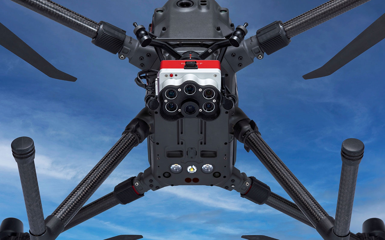 MicaSense RedEdge-P & DJI Skyport M300 an Matrice 300, von unten