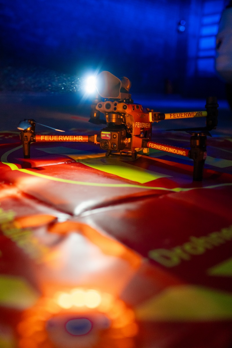 M30T mit aktivem Scheinwerfer